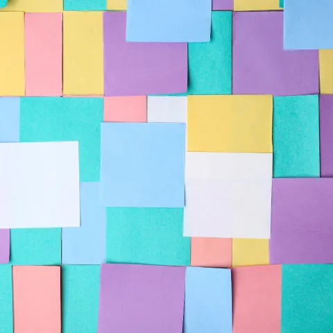 sticky notes in layers